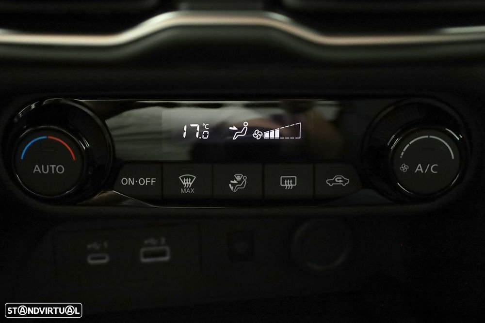 Nissan Juke 1.0 DIG-T N-Connecta — fotografia 13