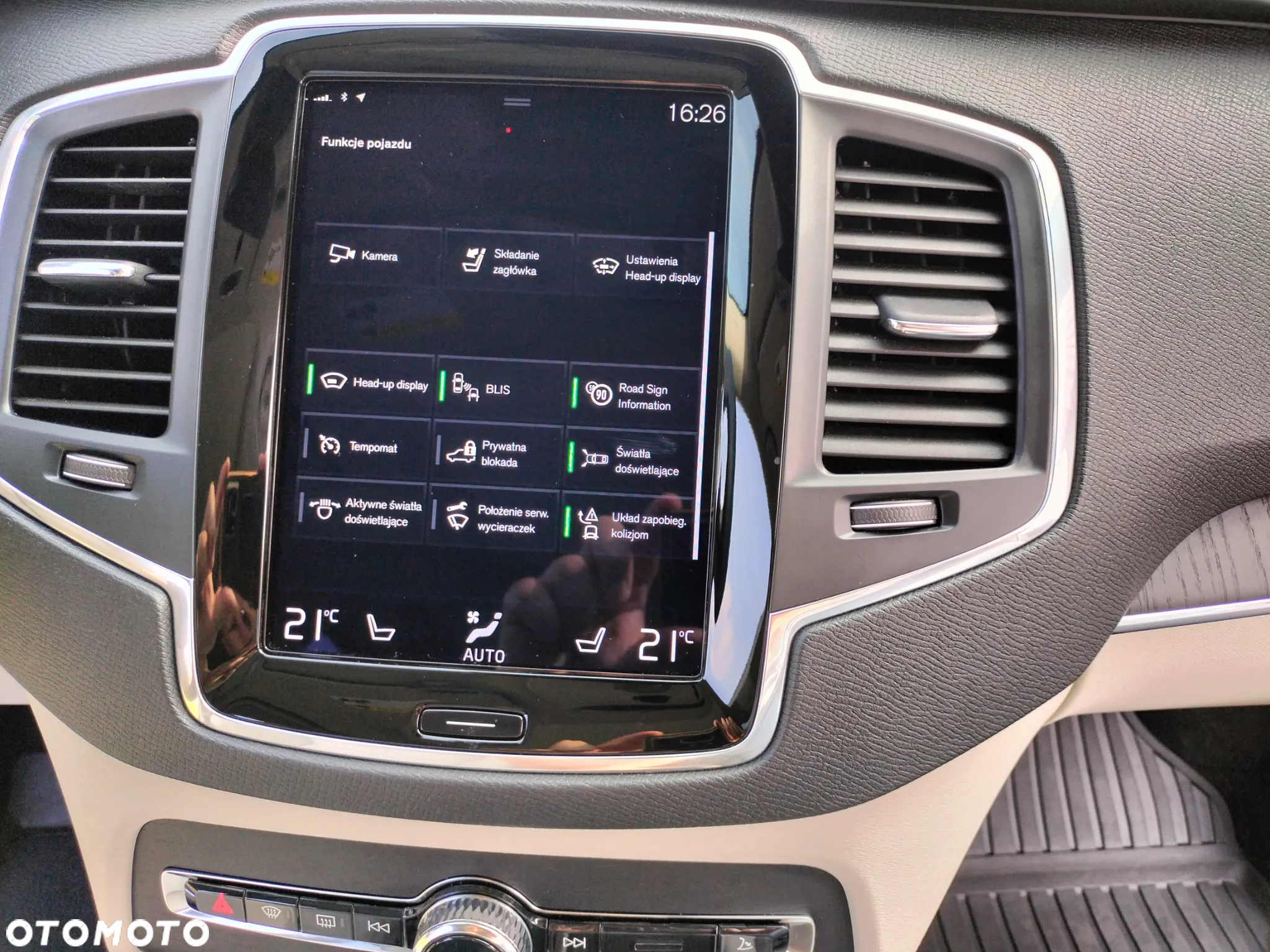 Volvo XC 90 T5 AWD Geartronic Momentum Pro - 31