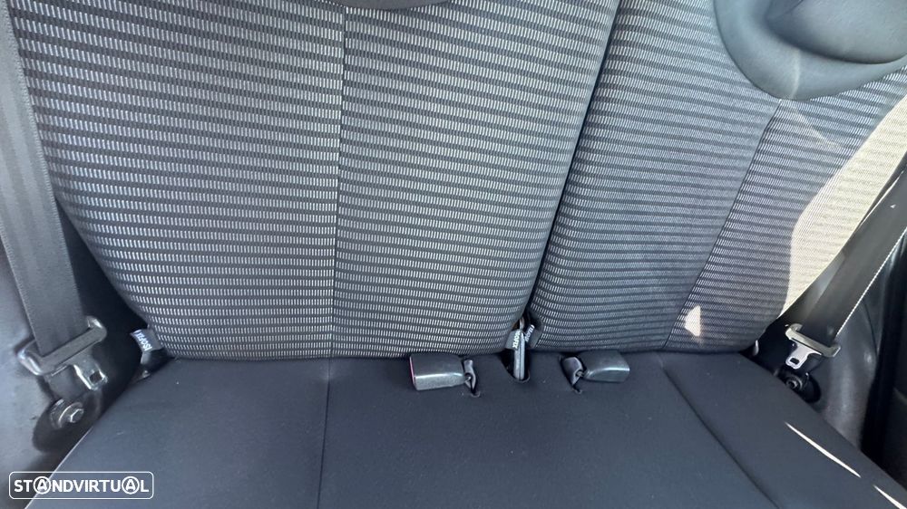 Peugeot 107 1.0 Active - 22