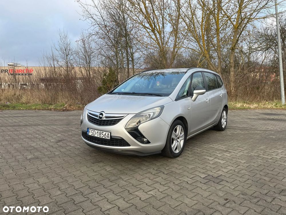 Opel Zafira Tourer 1.4 Turbo Business Edition - 1