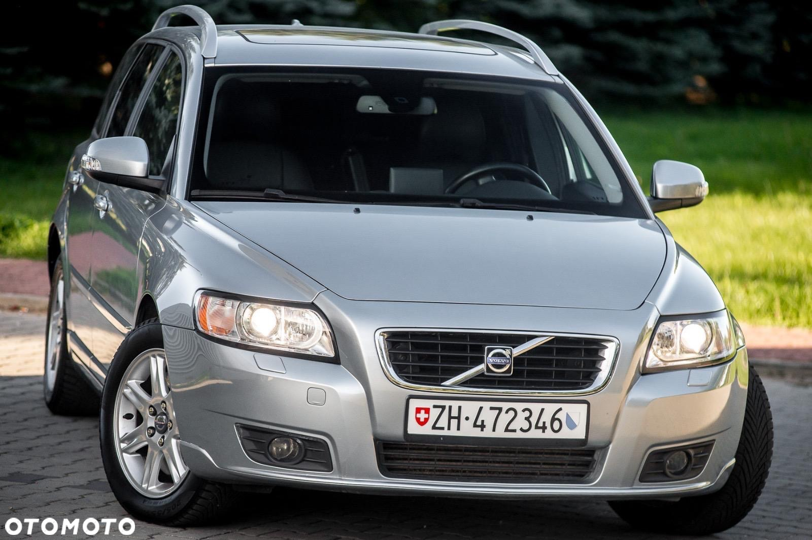 Volvo V50 2.0D DPF Powershift Kinetic - 3