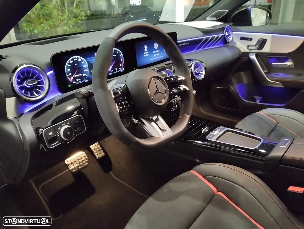 Mercedes-Benz A 45 AMG S 4Matic+ - 3