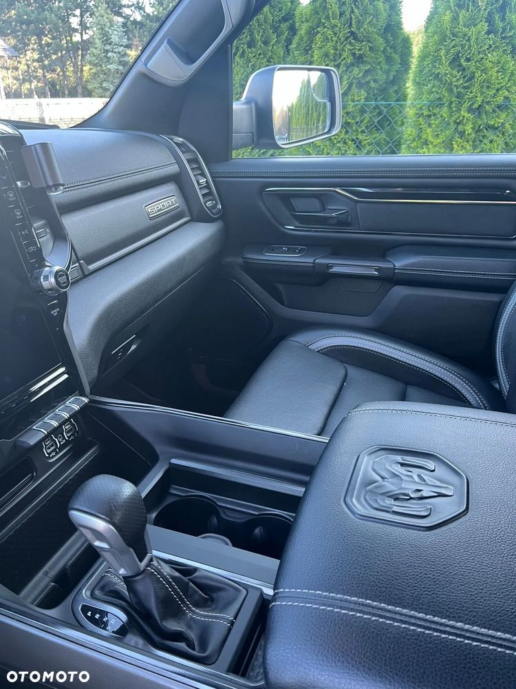 Dodge RAM 1500 5.7 4x4 - 29