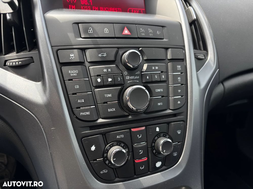 Opel Astra 1.6 TWINPORT ECOTEC Active - 25