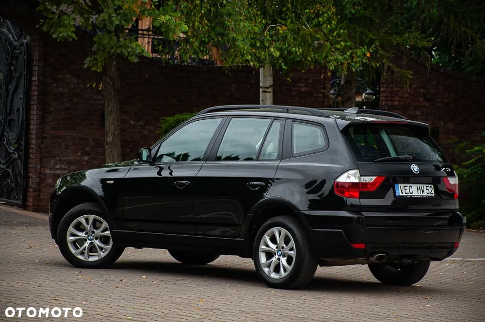 BMW X3 xDrive18d - 21