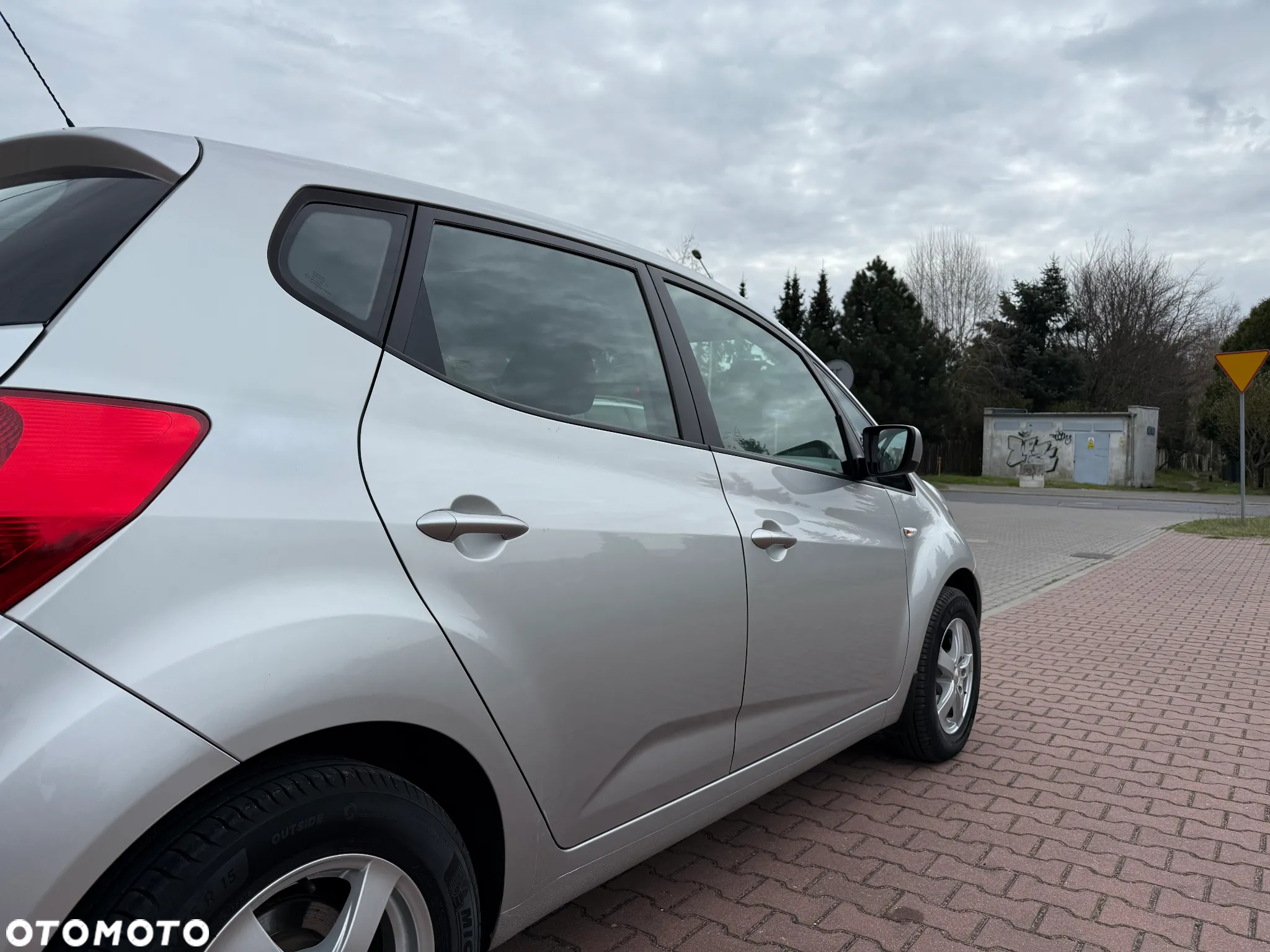 Kia Venga - 14