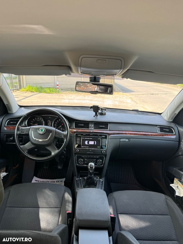Skoda Superb 2.0 TDI Elegance 4x4 - 20