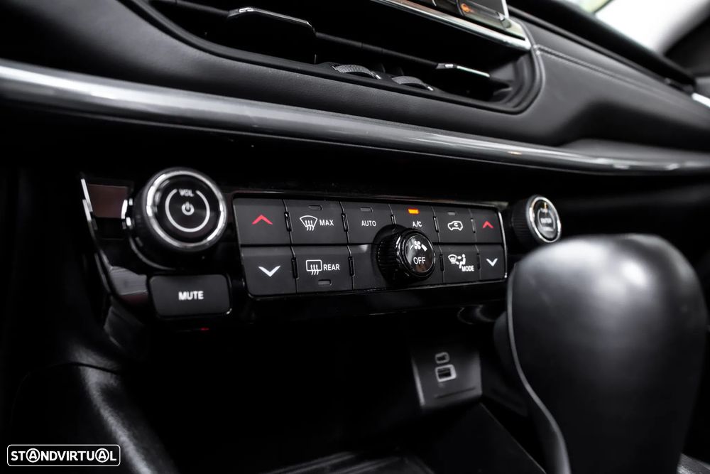 Jeep Compass 1.3 TG 4Xe Limited S - 25