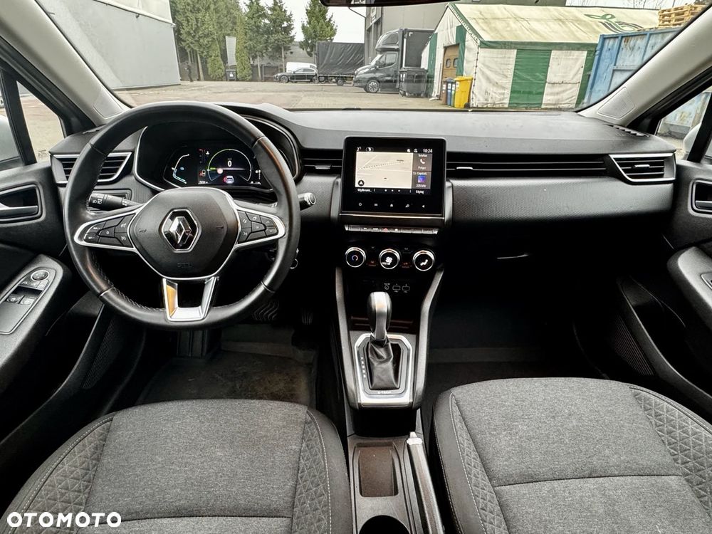 Renault Clio 1.6 E-TECH Techno - 10