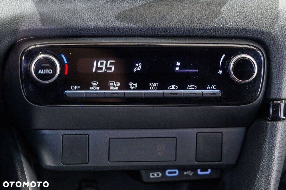 Toyota Yaris - 26