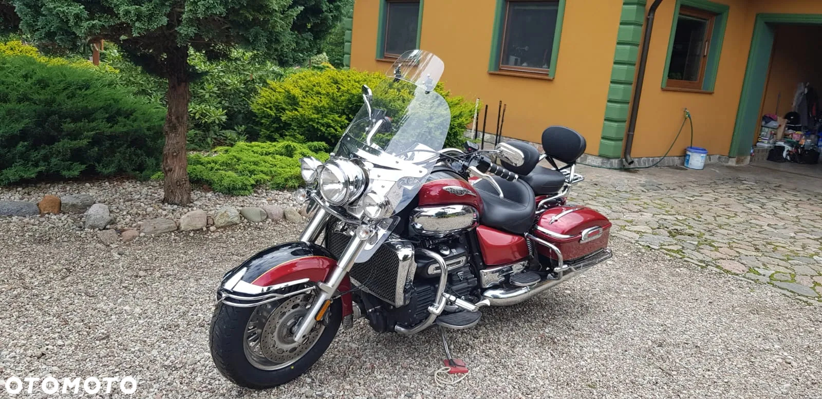 Triumph Rocket - 3