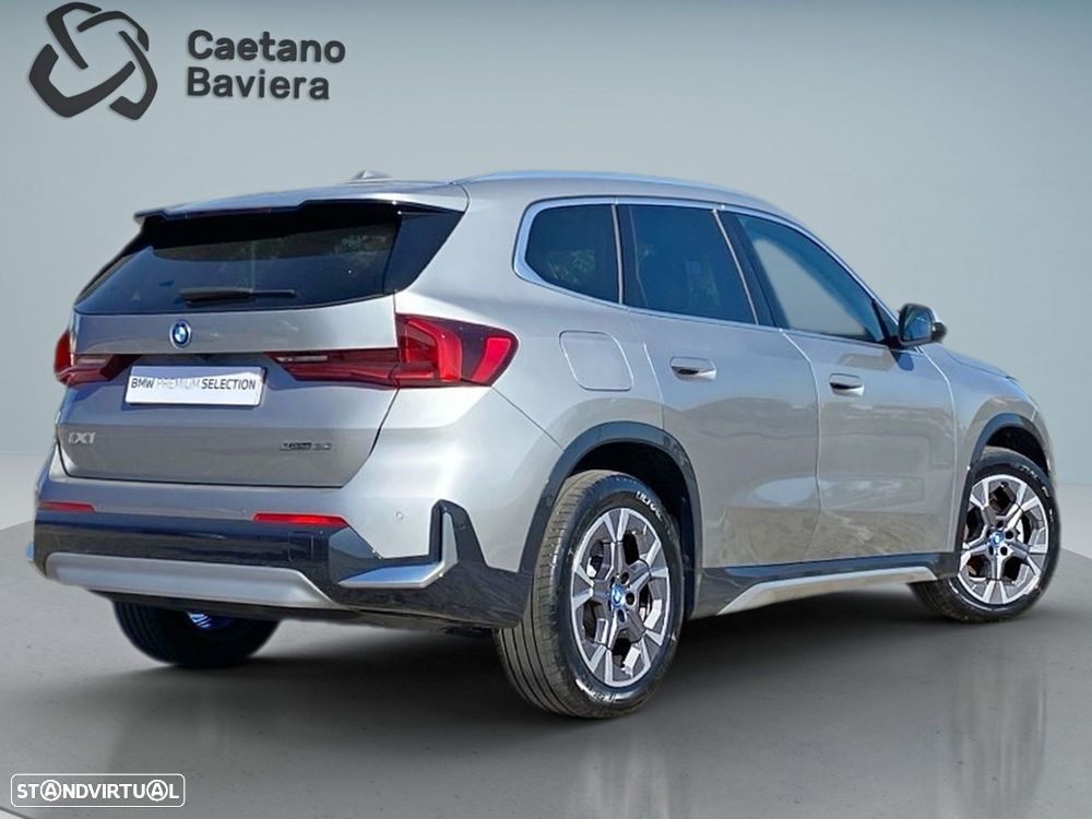 BMW iX1 eDrive20 xLine - 2