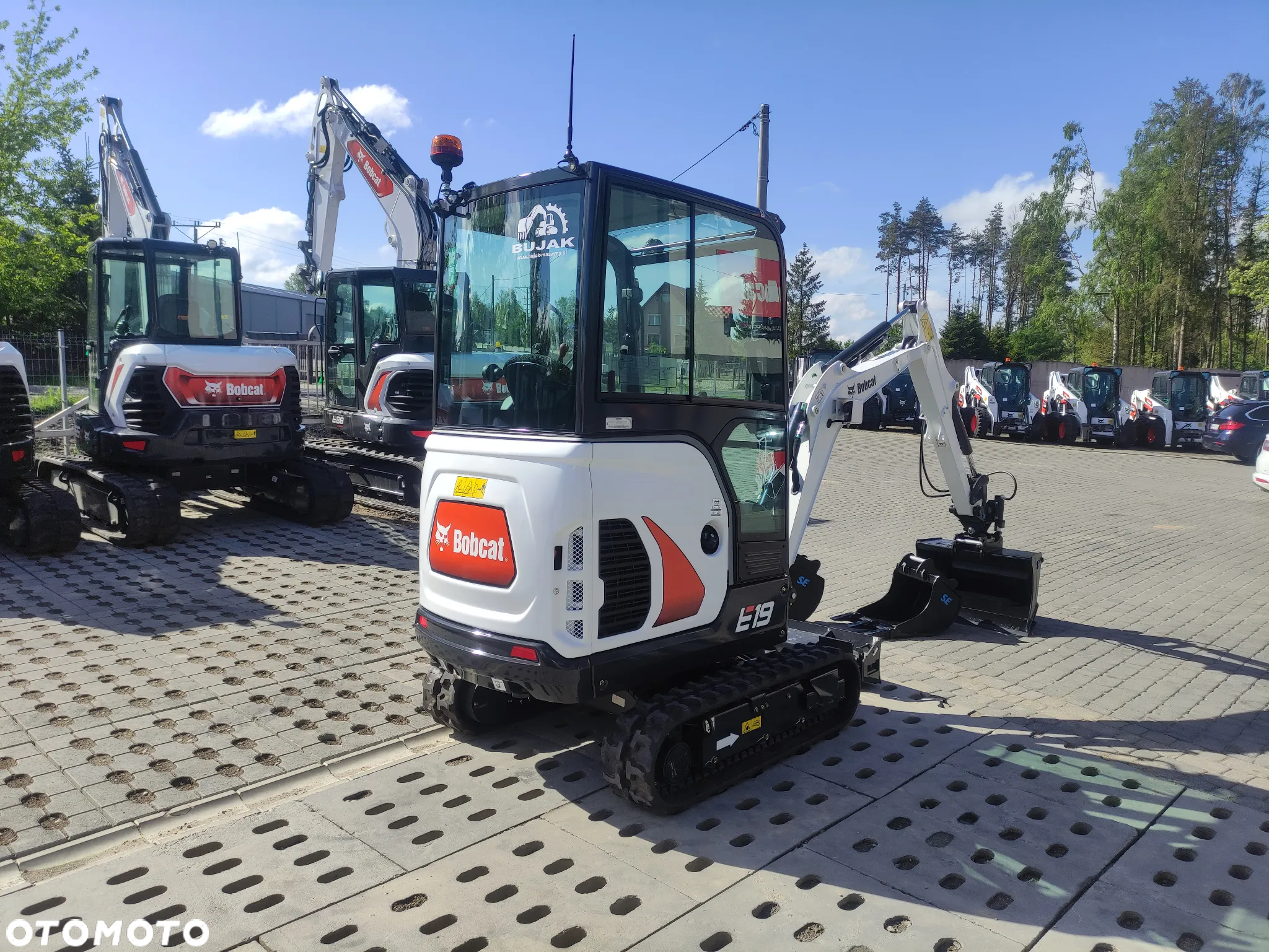 Bobcat E19 - 8
