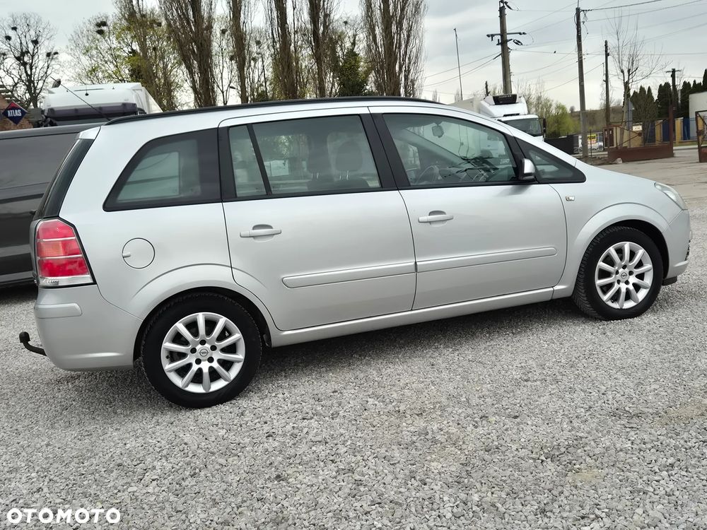 Opel Zafira 1.8 Innovation - 14