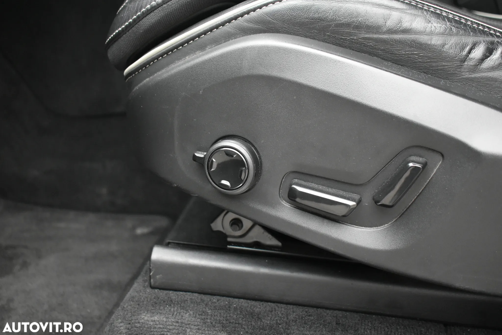 Volvo XC 90 T8 AWD Twin Engine Geartronic RDesign - 15