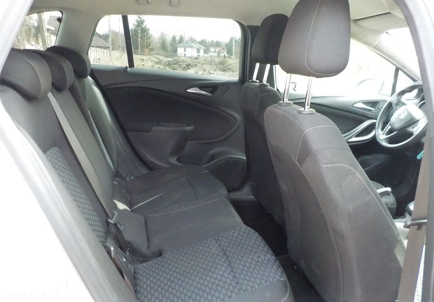 Opel Astra - 16