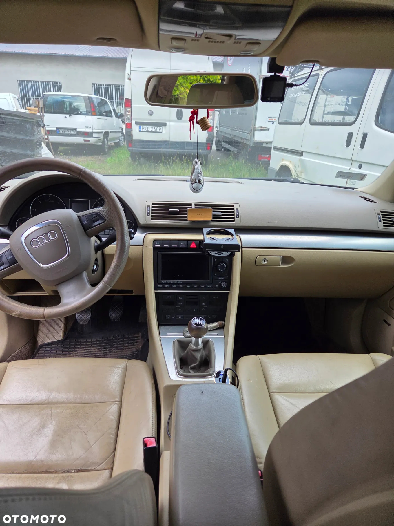 Audi A4 Avant - 13