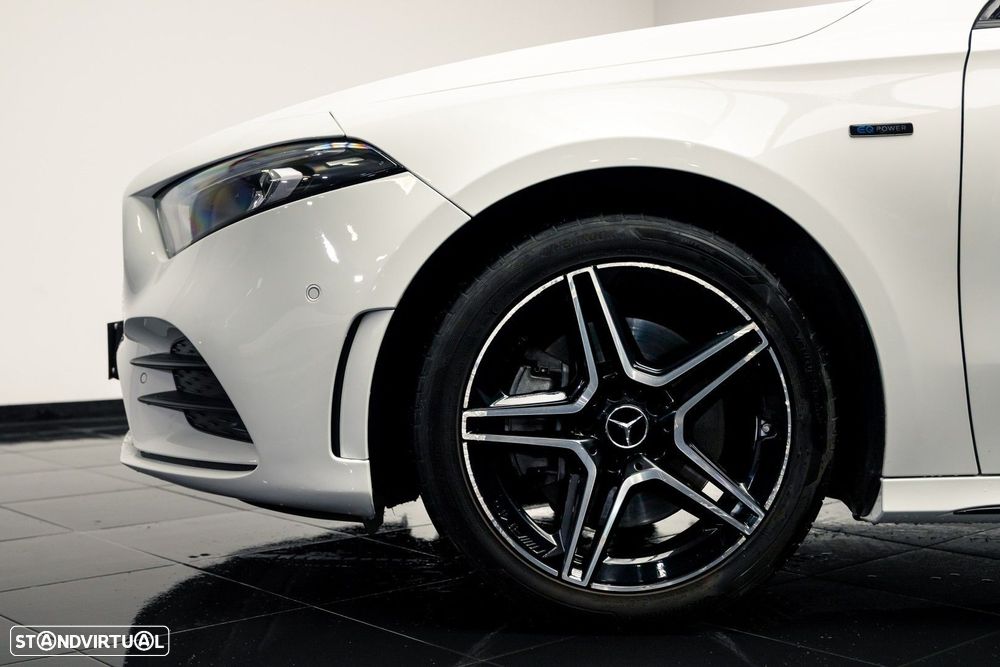 Mercedes-Benz A 250 e AMG Line - 7