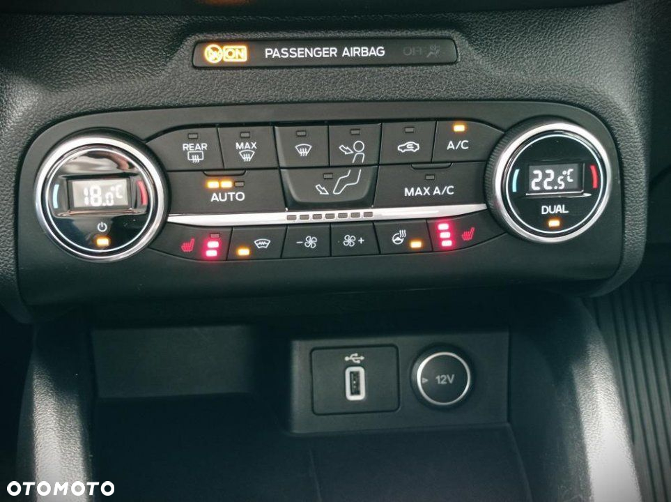 Ford Focus - 26