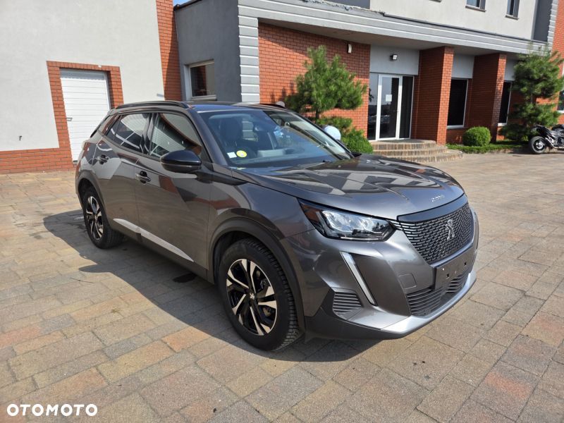 Peugeot 2008 BlueHDi 130 Allure S&S EAT8 - 1