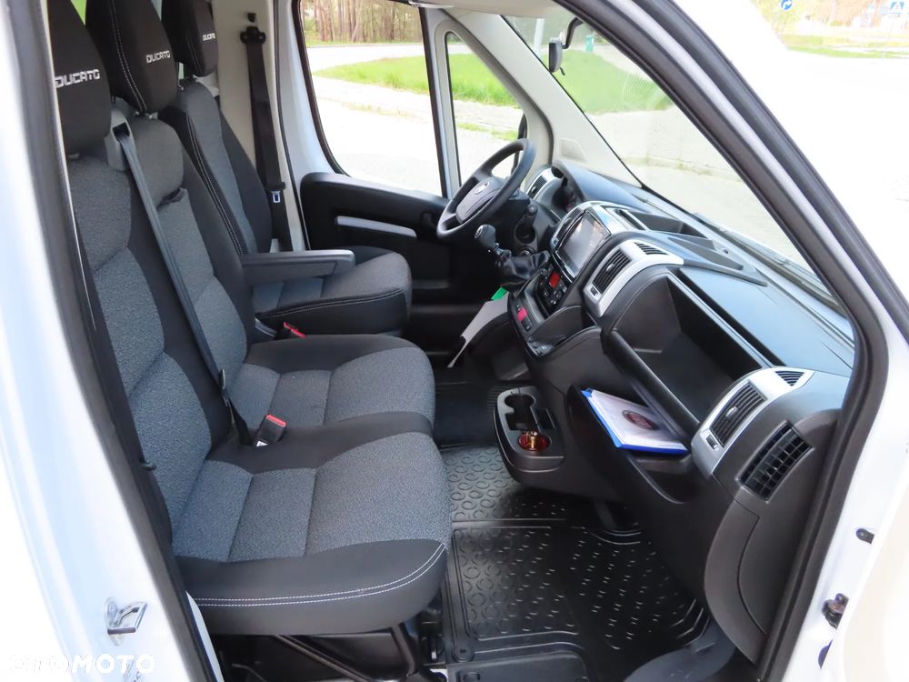 Fiat Ducato seria 7 MAXI L4 2.3 MultiJet II 180 KM POWER FIRANA 10 E.Palet Skrzynia Plandeka 4916 mm Dł. WZMCNIANY Rozstaw Osi 4035 mm, DMC 3500 Kg, Ładowność 1180 Kg, FULL Opcja Wyposażenia, Android Auto/Carplay, Stan Wizualny I Techniczny NOWY Tak Jak Z Taśmy Produkcyjnej Gotowy Dostępny OKAZJA POLECAM - 33