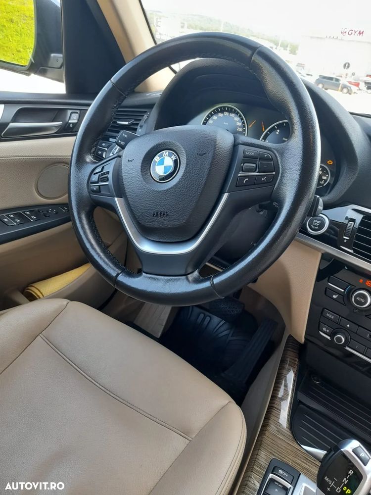 BMW X3 xDrive20d AT xLine - 10