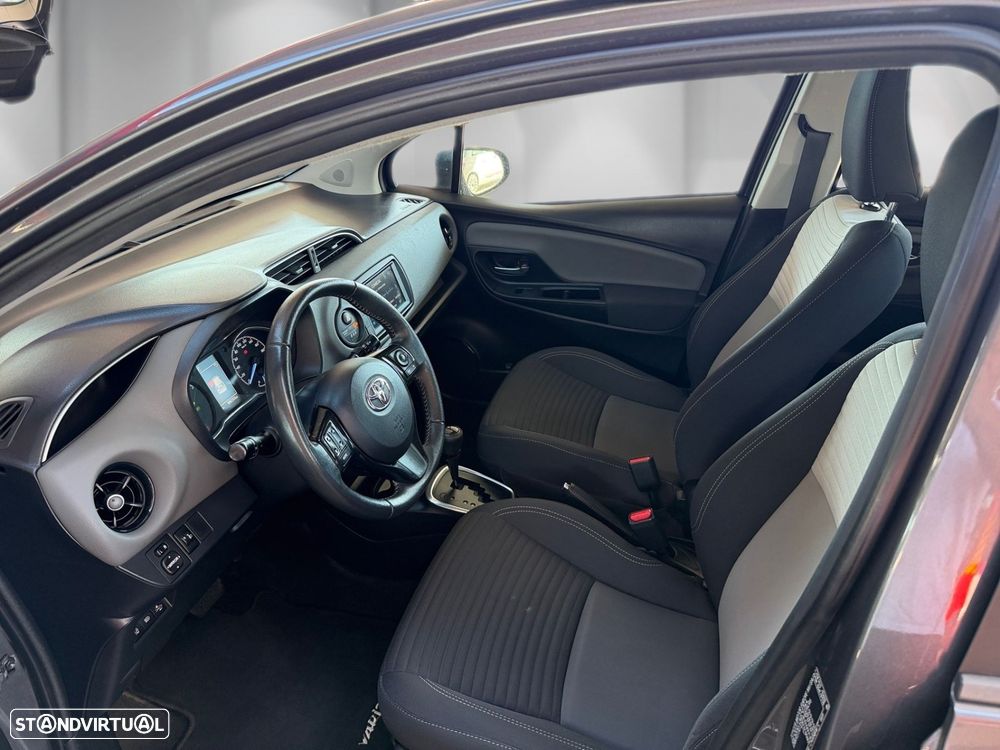 Toyota Yaris - 6
