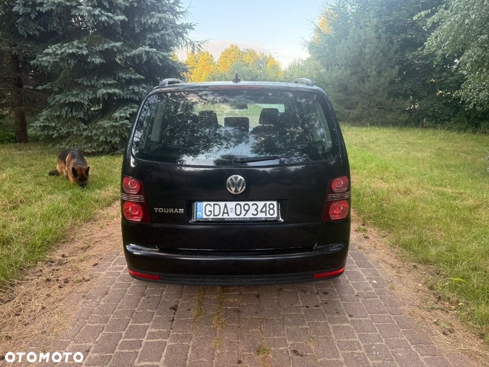 Volkswagen Touran 1.9 TDI Welcome - 6
