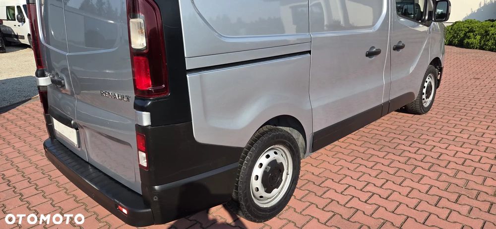 Renault Trafic - 14