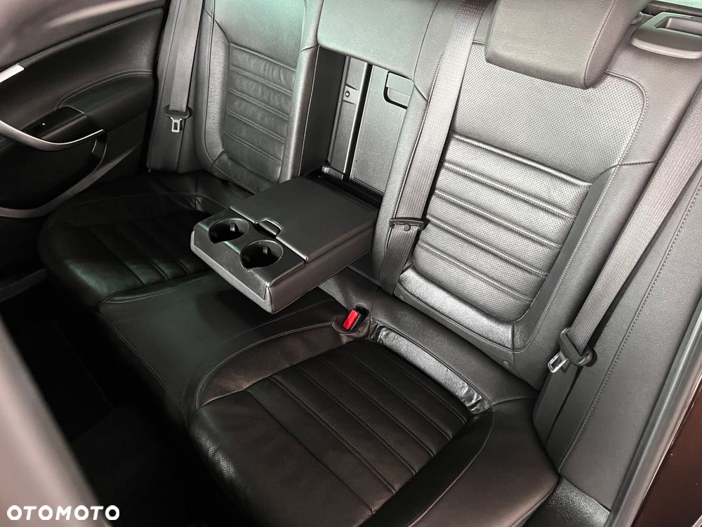 Opel Insignia - 26
