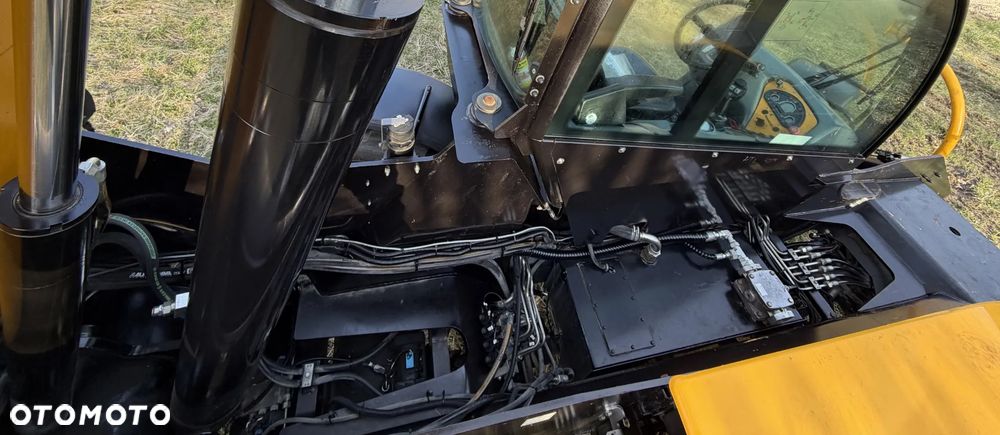 Haulotte HTL 4017 Ładowarka Teleskopowa Dźwig 17m. z Bocianem 22m. Łyżka szufla. widły z Hydraulicznym posuwem! Maszyna z Komuny Norweskiej! Jak Nowa z Salonu. DEKRA aktualna na cały osprzęt! Kamera + szybkozłącze! Bocian 5m. Szybka wolna jazda! Pełna Dokumentacja Serwisowa! Opony zero zużycia! Zero luzów i wycieków! Stabilizatory 2ośie. Wielka Okazja 3430 mtg! Webasto. Gniazdo 220v. Bogata Wersja Norweska - 23