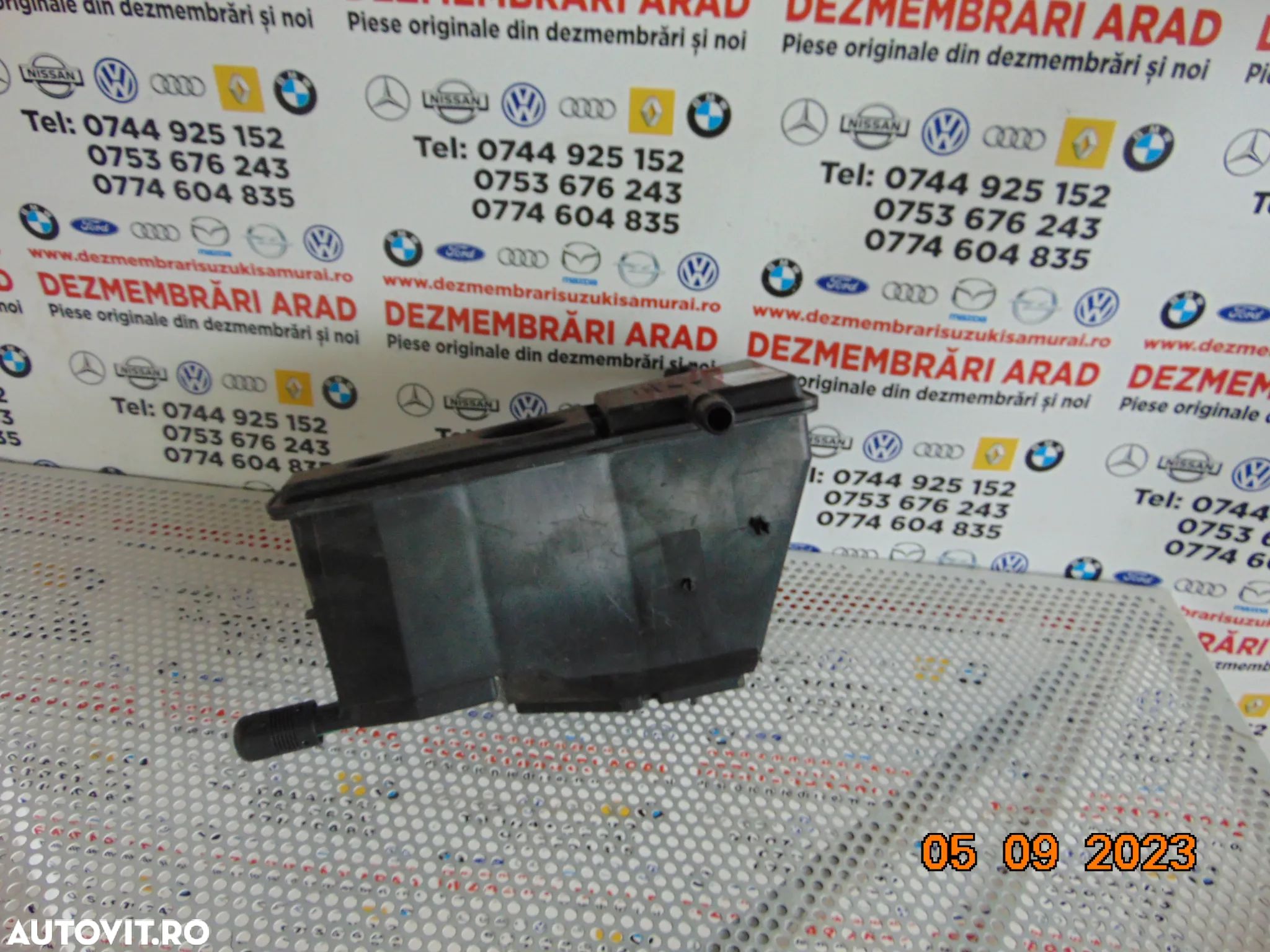 Canistra carbon Mercedes W177 w247 x247 h247 a class b class GLB Gla x157 CLA w118 x118 c118 filtru - 1