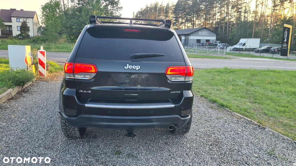 Jeep Grand Cherokee - 11