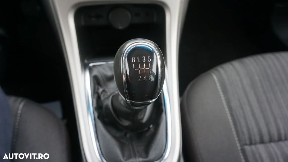 Opel Astra 1.7 CDTI DPF NAVI - 27