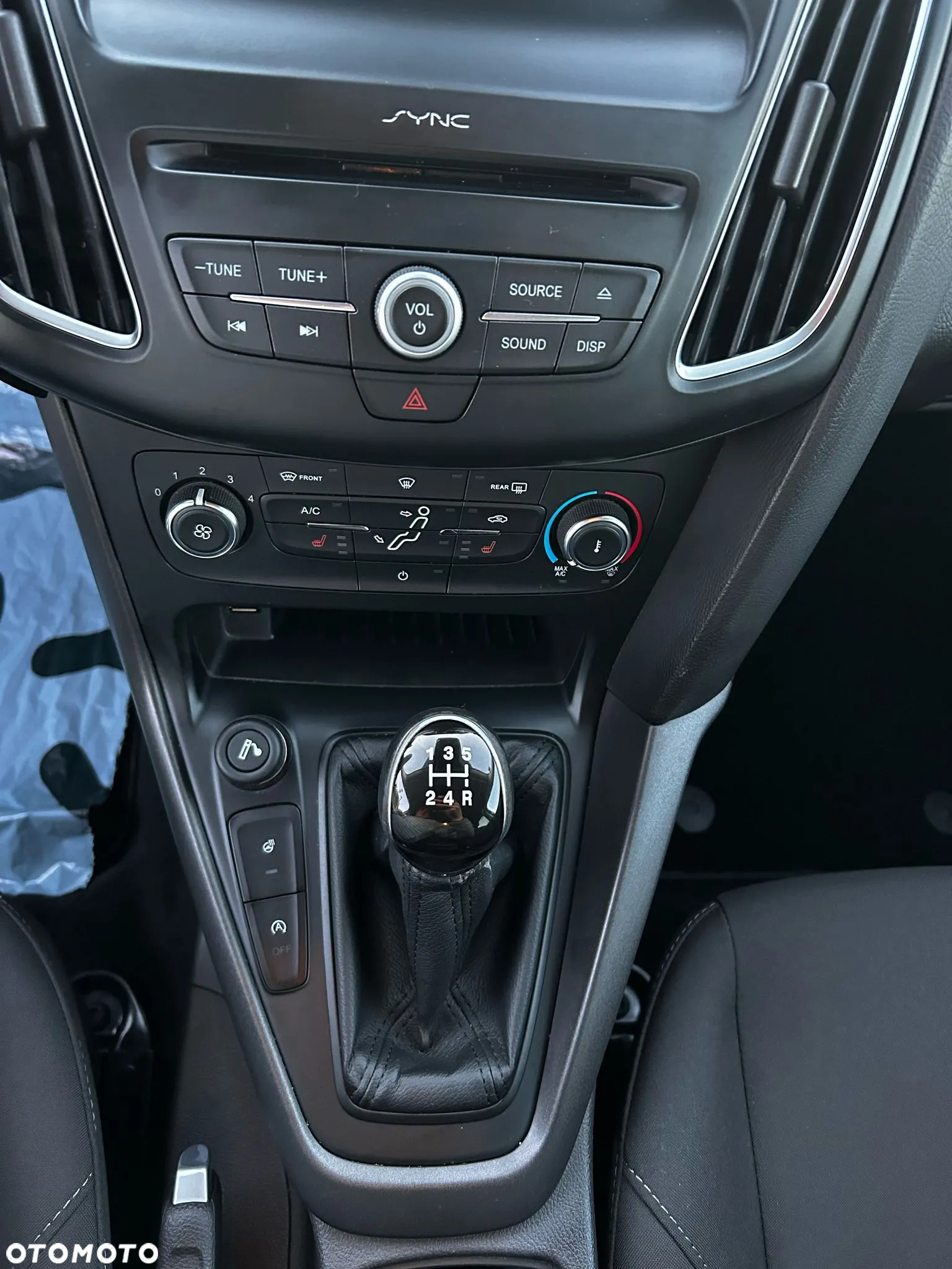Ford Focus - 12