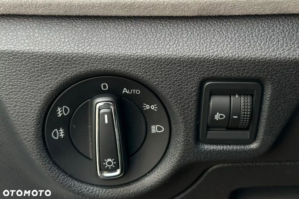 Skoda Kamiq 1.5 TSI Drive DSG - 25