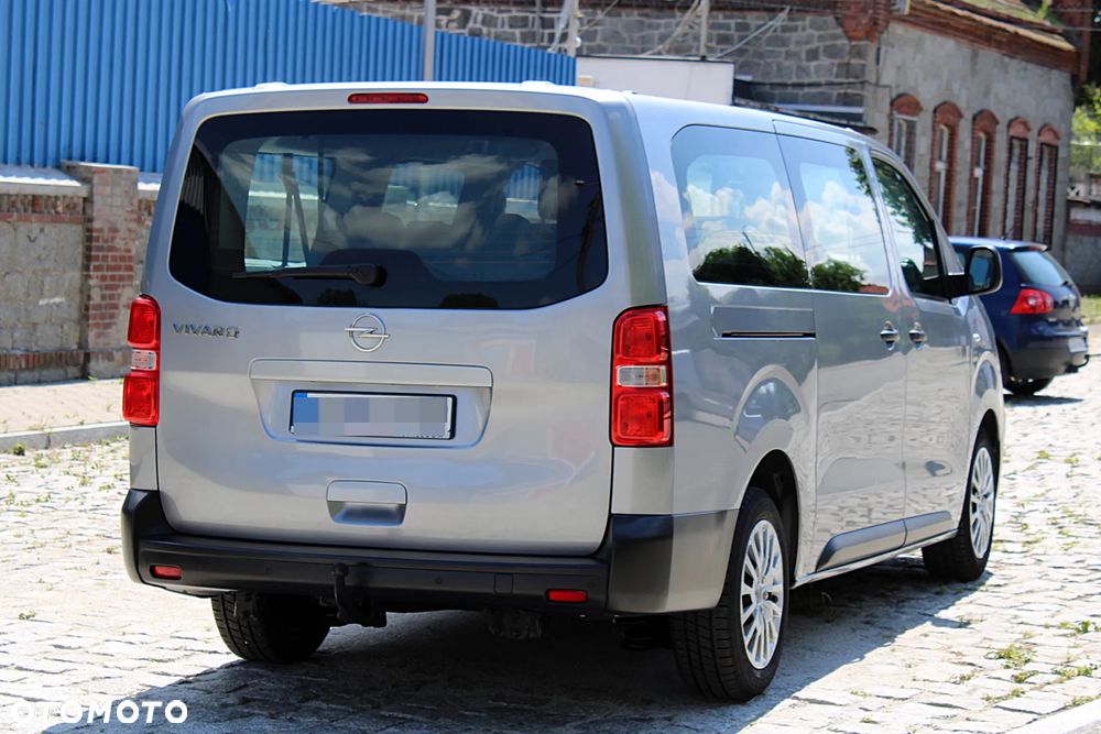 Opel Vivaro - 10