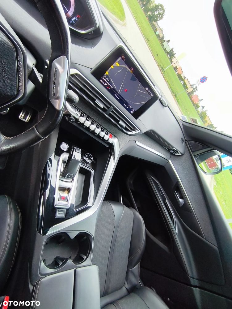 Peugeot 5008 THP 165 EAT6 Stop & Start Allure - 37