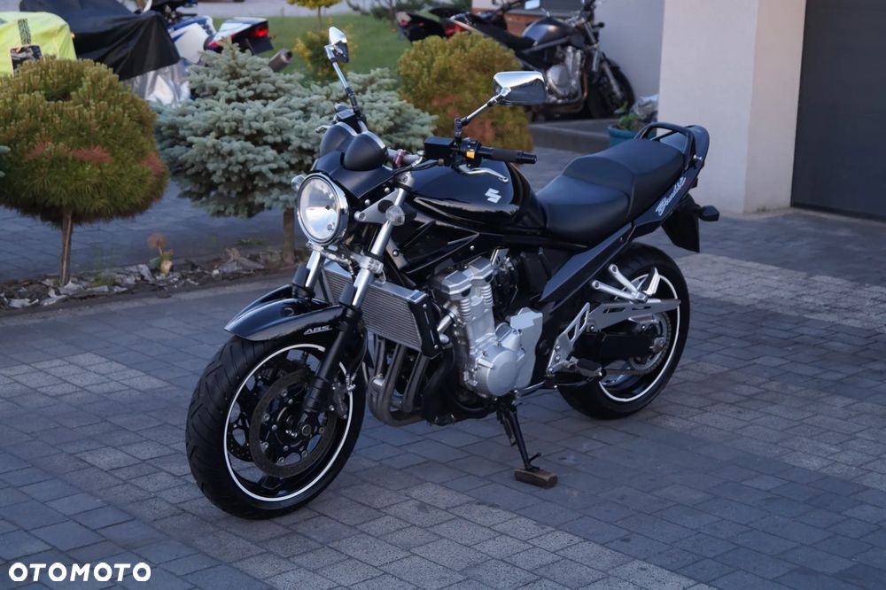 Suzuki Bandit - 3