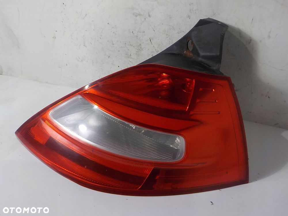 RENAULT MEGANE II HB LIFT LAMPA PRAWA TYŁ TYLNA - 1