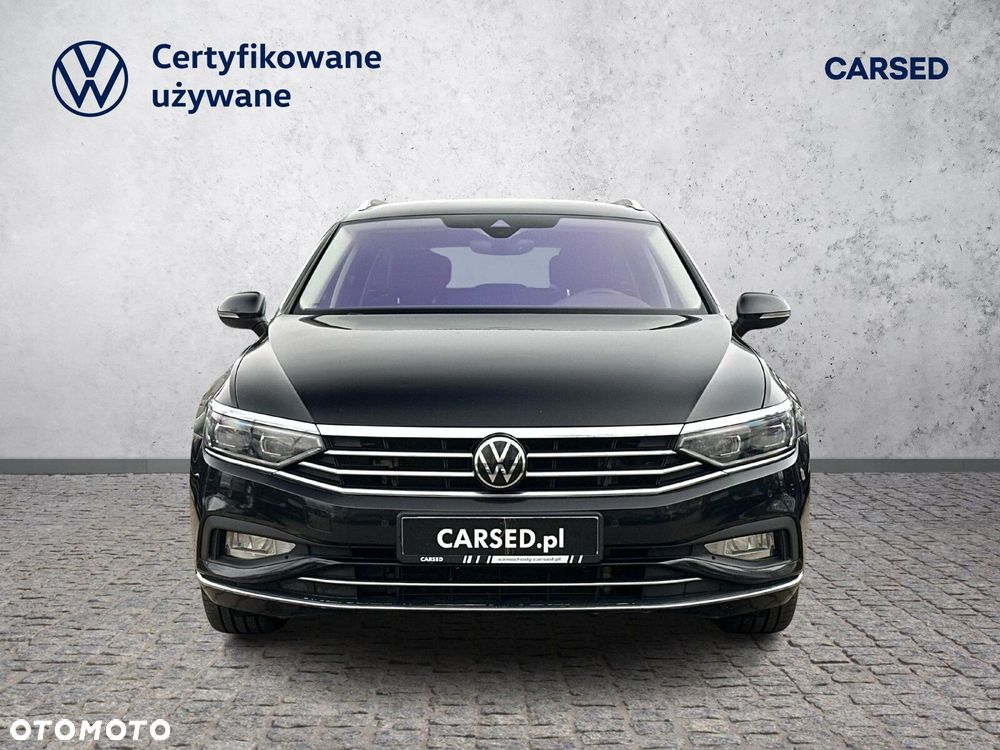 Volkswagen Passat - 8