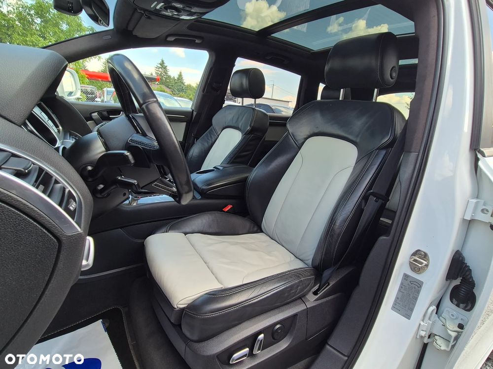 Audi Q7 - 25