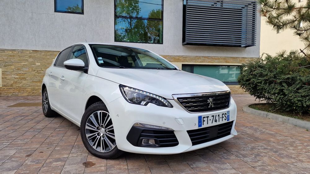 Utilizat Peugeot 308 2021 - 12 999 EUR, 205 000 km - Autovit.ro