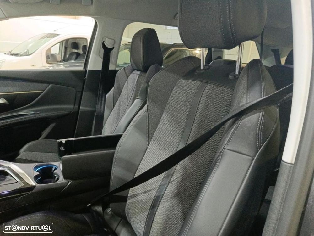 Peugeot 5008 1.5 BlueHDi Allure - 46