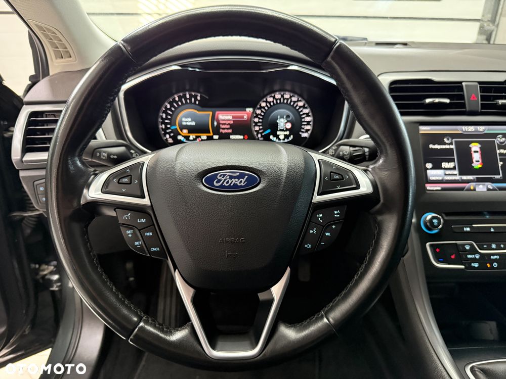 Ford Mondeo 2.0 TDCi Titanium 4WD - 17