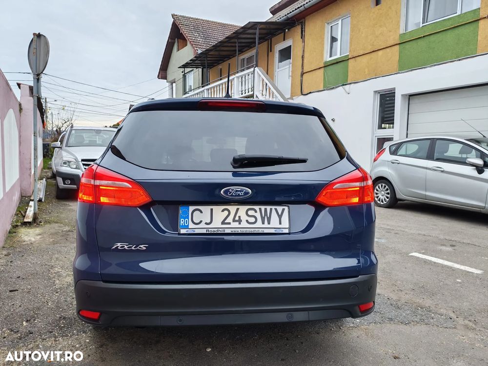 Ford Focus 1.5 TDCi DPF Start-Stopp-System Aut. Business - 10