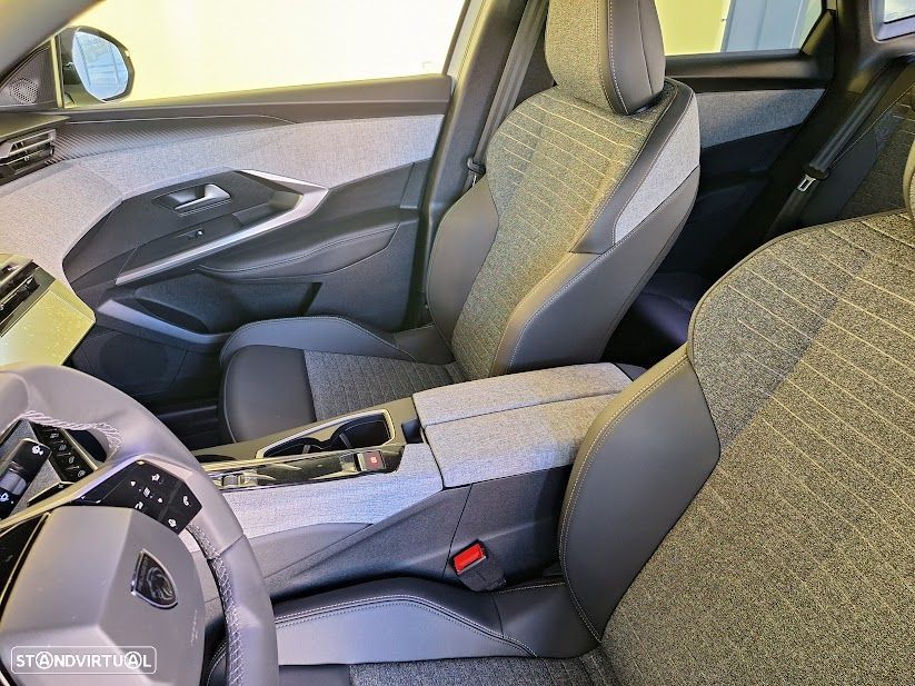 Peugeot 3008 - 8