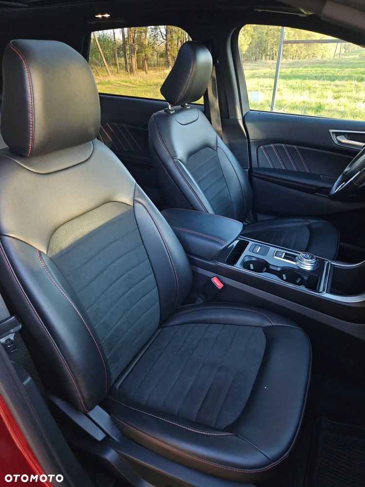 Ford Edge - 10