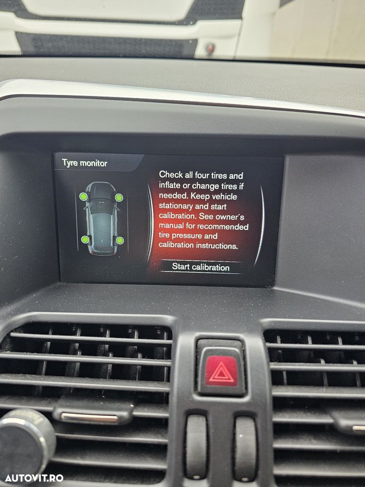 Volvo XC 60 D4 Geartronic Summum - 16