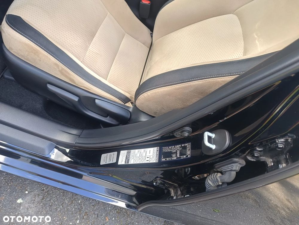 Lexus CT 200h Elegance - 16